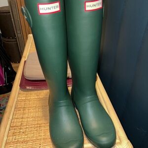 Hunter Classic Dark Green Boots